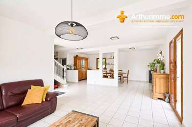 Maison 7 pièces 430500 €