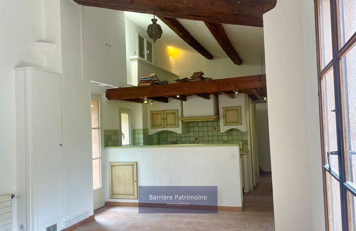 Dans cadre champetre, entre maison et appartement 2P+, jardin — photo 5
