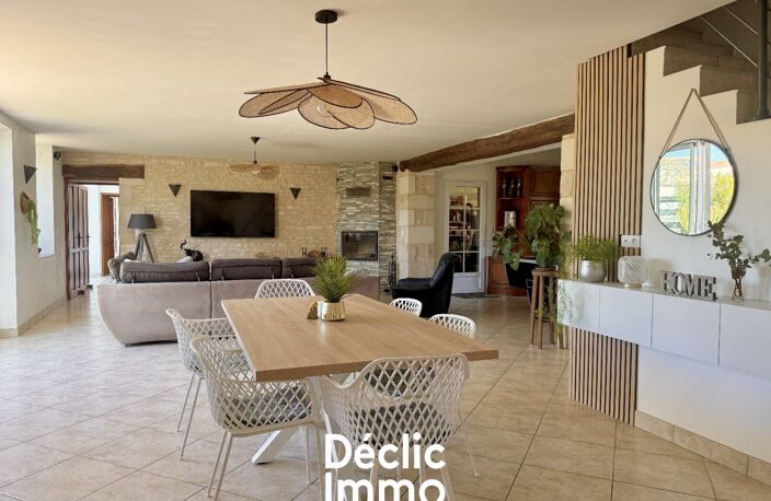 Magnifique longère familiale au cur de Vouillé — photo 3