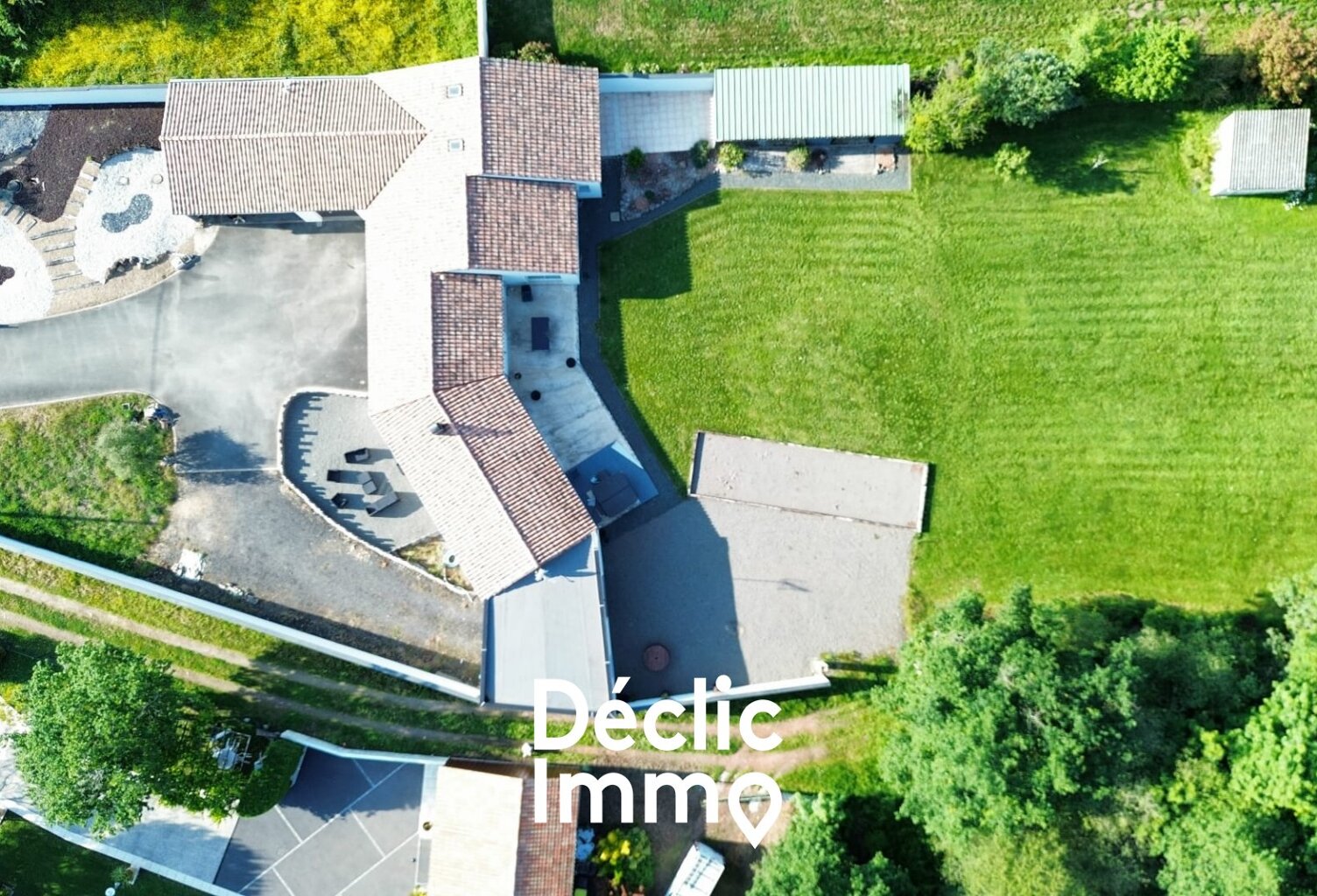 Propriété de 220 m² habitables - 4 chambres - piscinable — photo 1