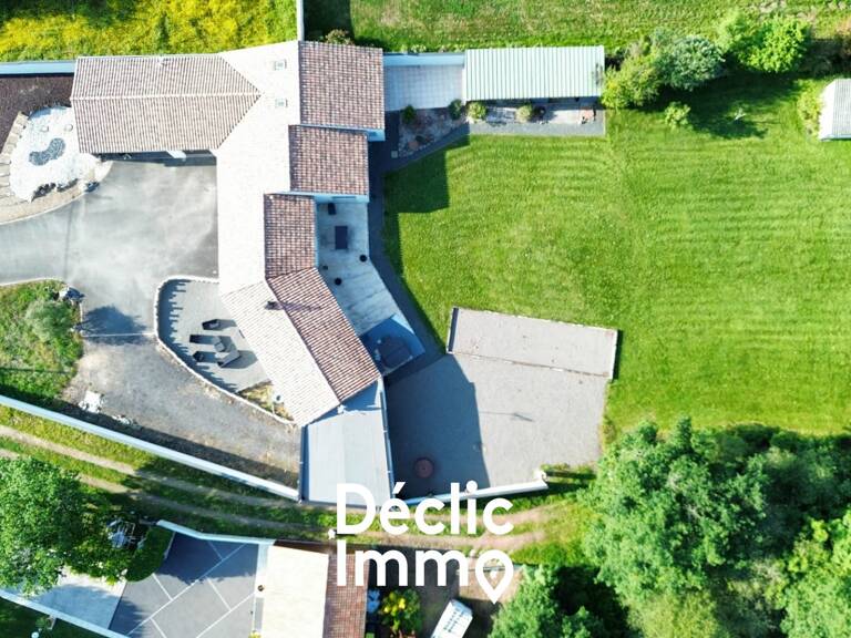 Propriété de 220 m² habitables - 4 chambres - piscinable — photo 1