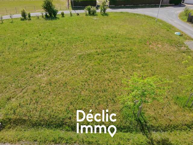 TERRAIN CONSTRUCTIBLE 825 M² — photo du bien
