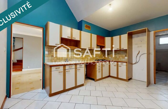 Maison familiale avec jardin, garage et terrasse — photo 4