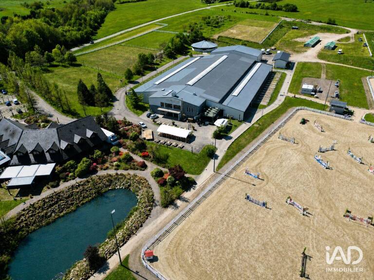 Vente Murs commerciaux 320 822 m&sup2; — photo 1
