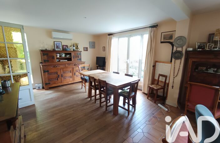 Vente Maison/villa 7 pièces — photo 2