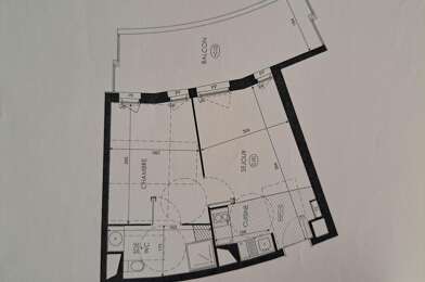 Appartement 2 pièces 705 €