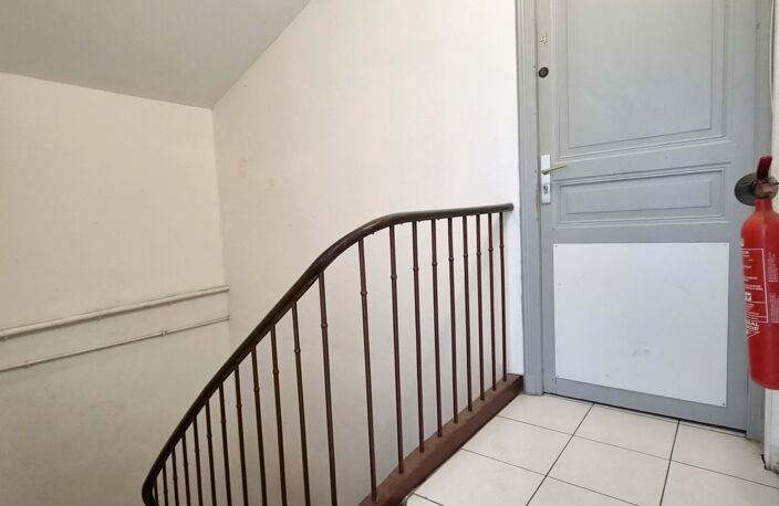 Vente Immeuble 180 m&sup2; — photo 4