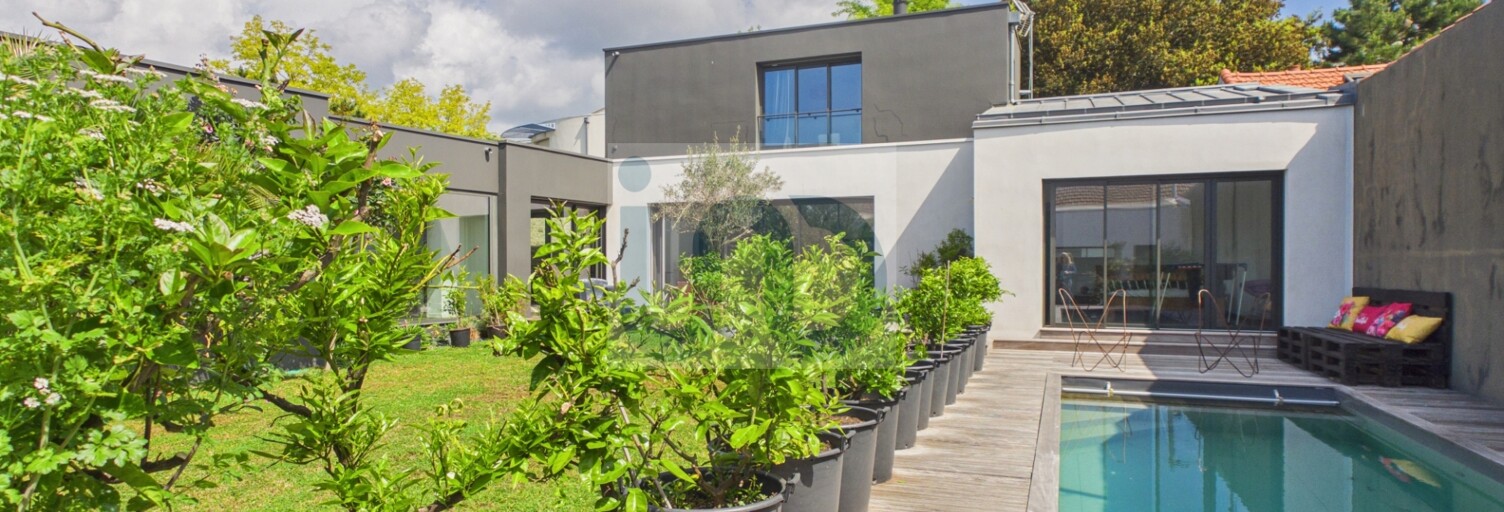 Maison 6 Pièces 212 m² à vendre à La Rochelle (17000)
