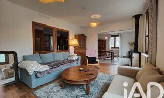 Maison 11 Pièces 231 m² à vendre à Saint-Julien-d'Intres (07310)