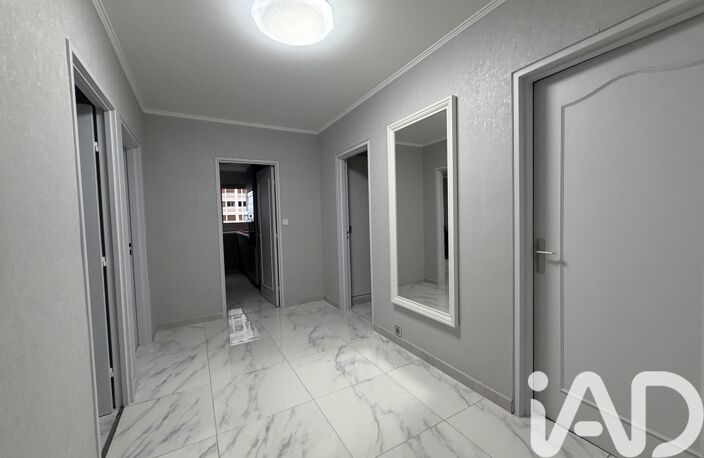 Vente Appartement 4 pièces — photo 3