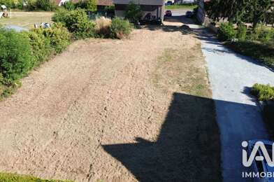 Terrain  93000 €
