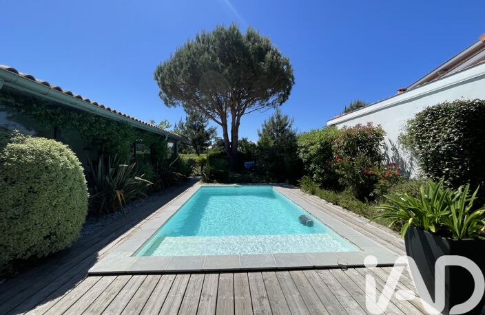 Vente Maison/villa 8 pièces — photo 4