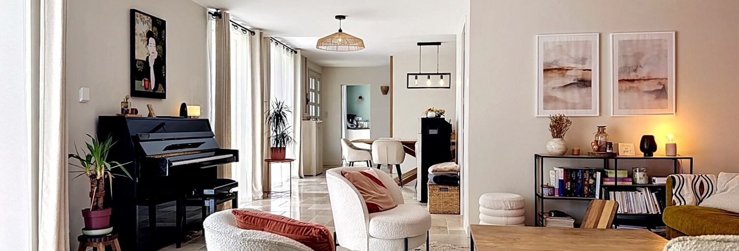 Maison 8 Pièces 242 m² à vendre à Nostang (56690)