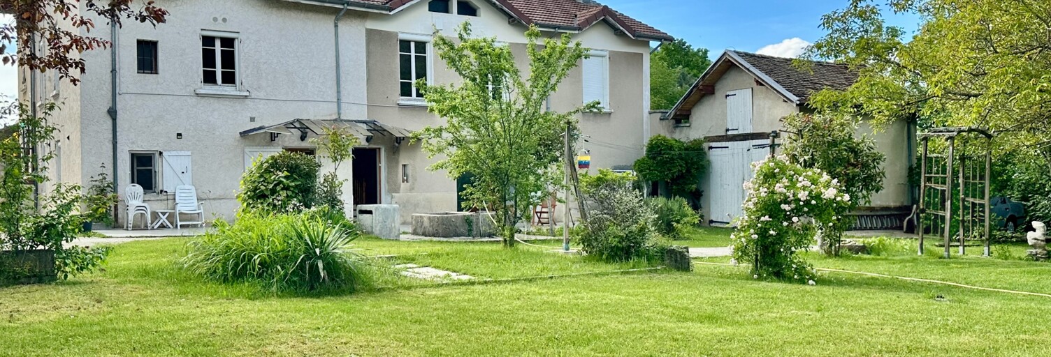 Maison 7 Pièces 217 m² à vendre à Voiron (38500)