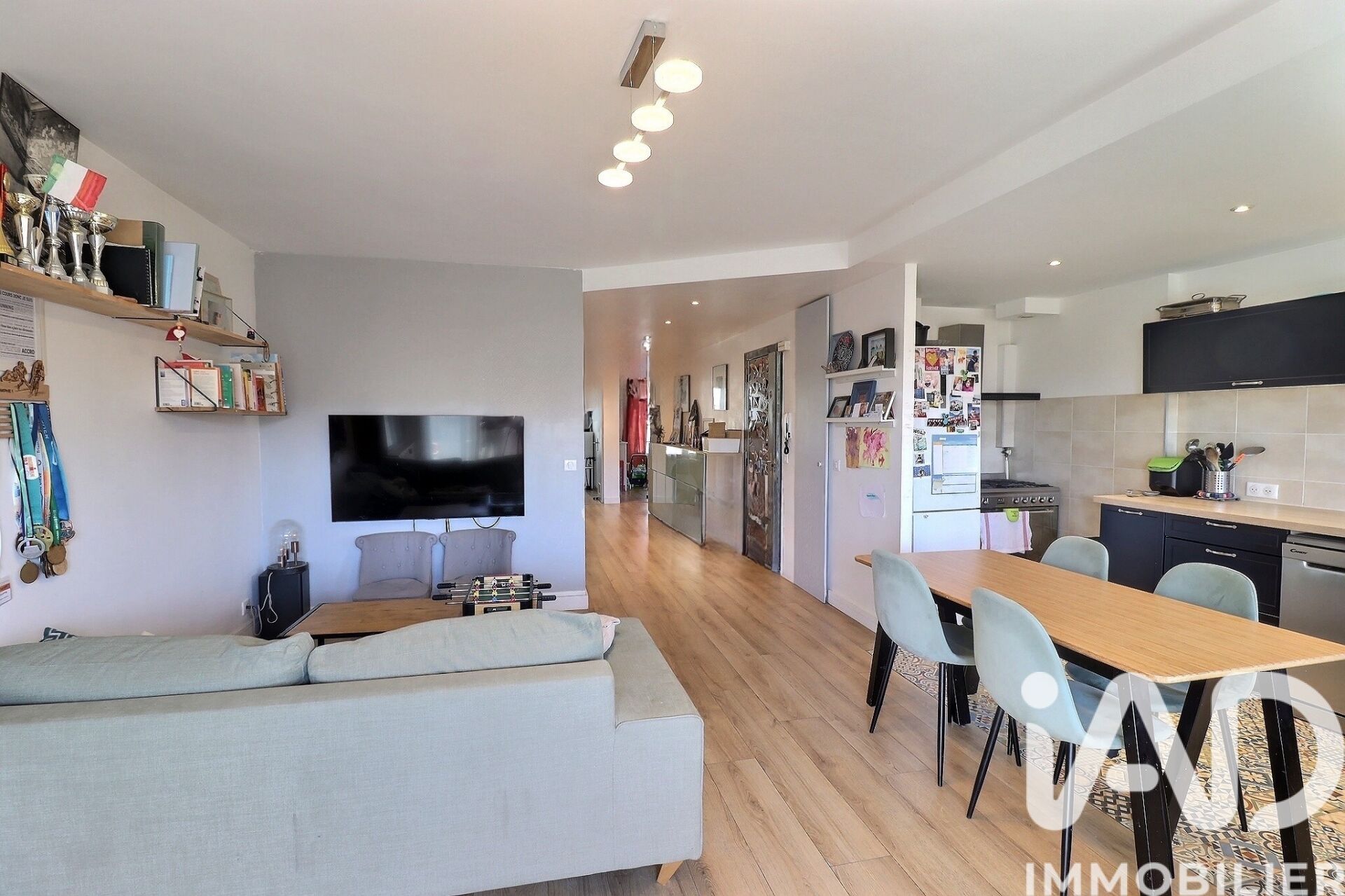 Vente Appartement 4 pièces - Photo 2