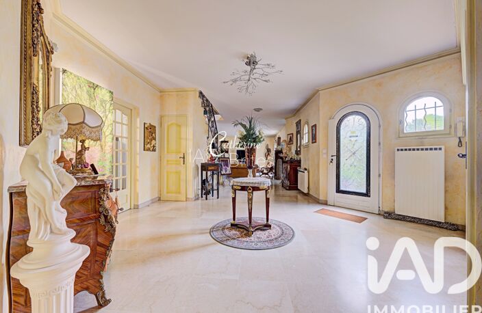 Vente Maison/villa 7 pièces — photo 2