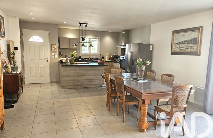 Vente Maison/villa 5 pièces — photo 4