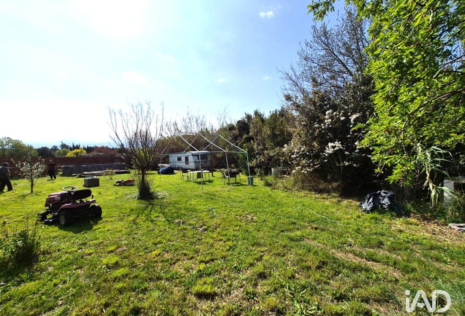 Vente Terrain 2 389 m&sup2; — photo 1