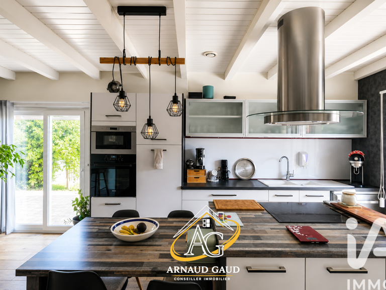 Vente Maison/villa 5 pièces — photo 1