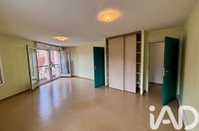 Commerce  140000 €