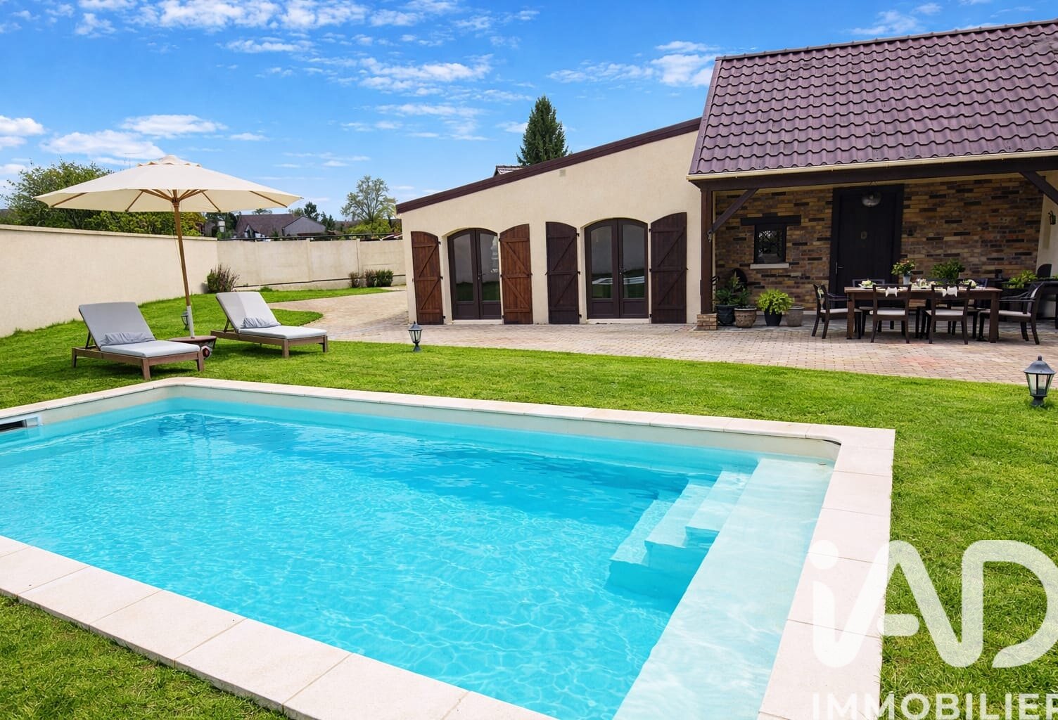 Vente Maison/villa 9 pièces — photo 1