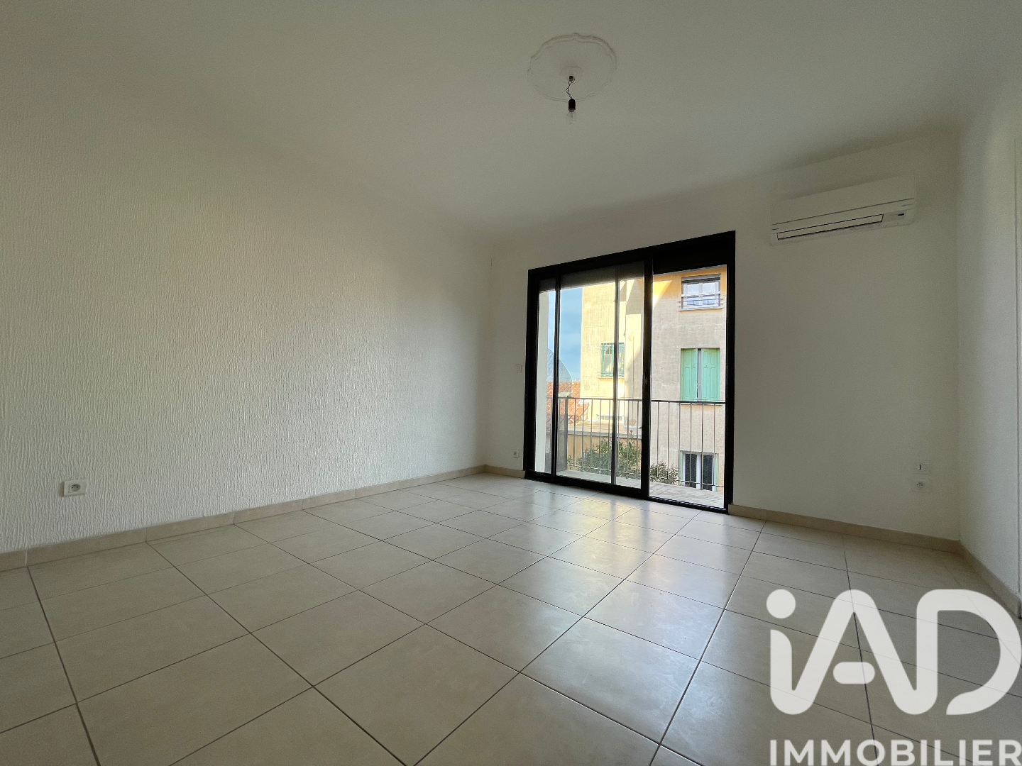 Location Appartement 1 pièce - Photo 3
