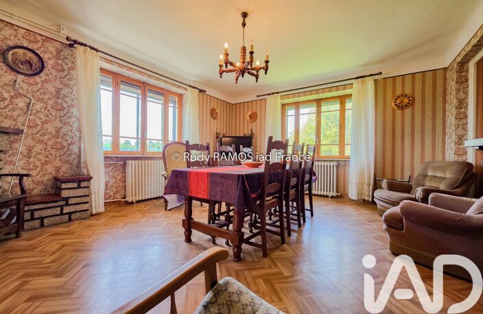 Vente Maison/villa 8 pièces — photo 2