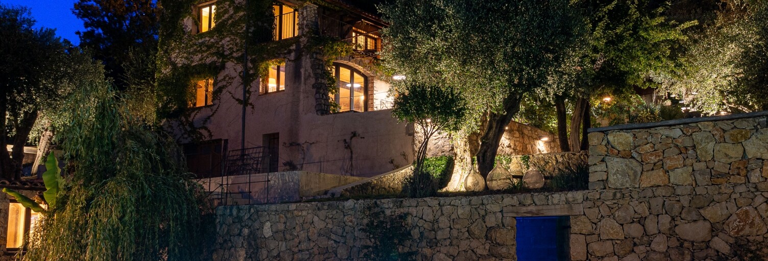 Maison 10 Pièces 230 m² à vendre à Grasse (06520)