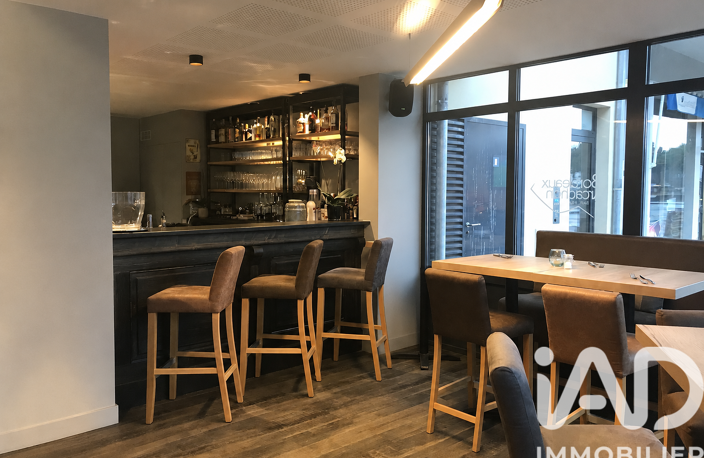 Vente Local commercial 130 m&sup2; — photo 3