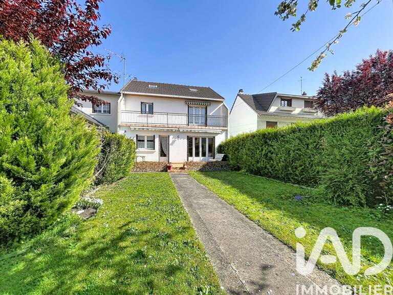 Vente Maison traditionnelle 7 pièces — photo 1