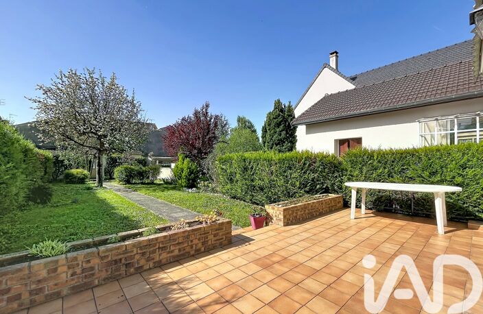 Vente Maison traditionnelle 7 pièces — photo 2