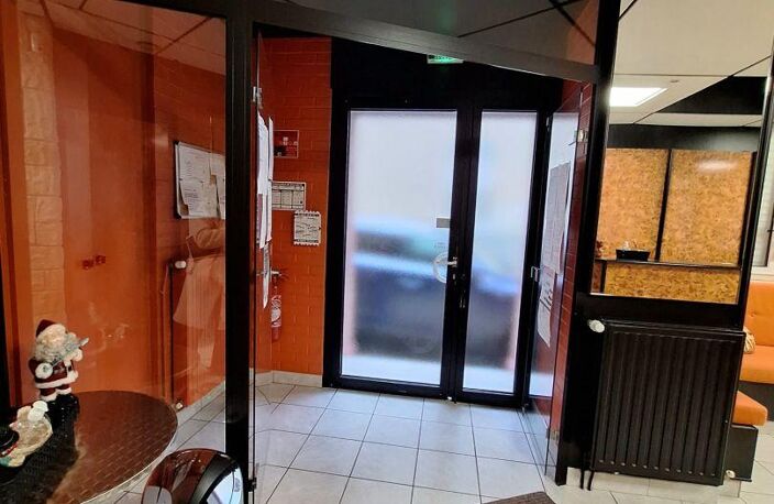 Vente Bureaux 200 m&sup2; — photo 4