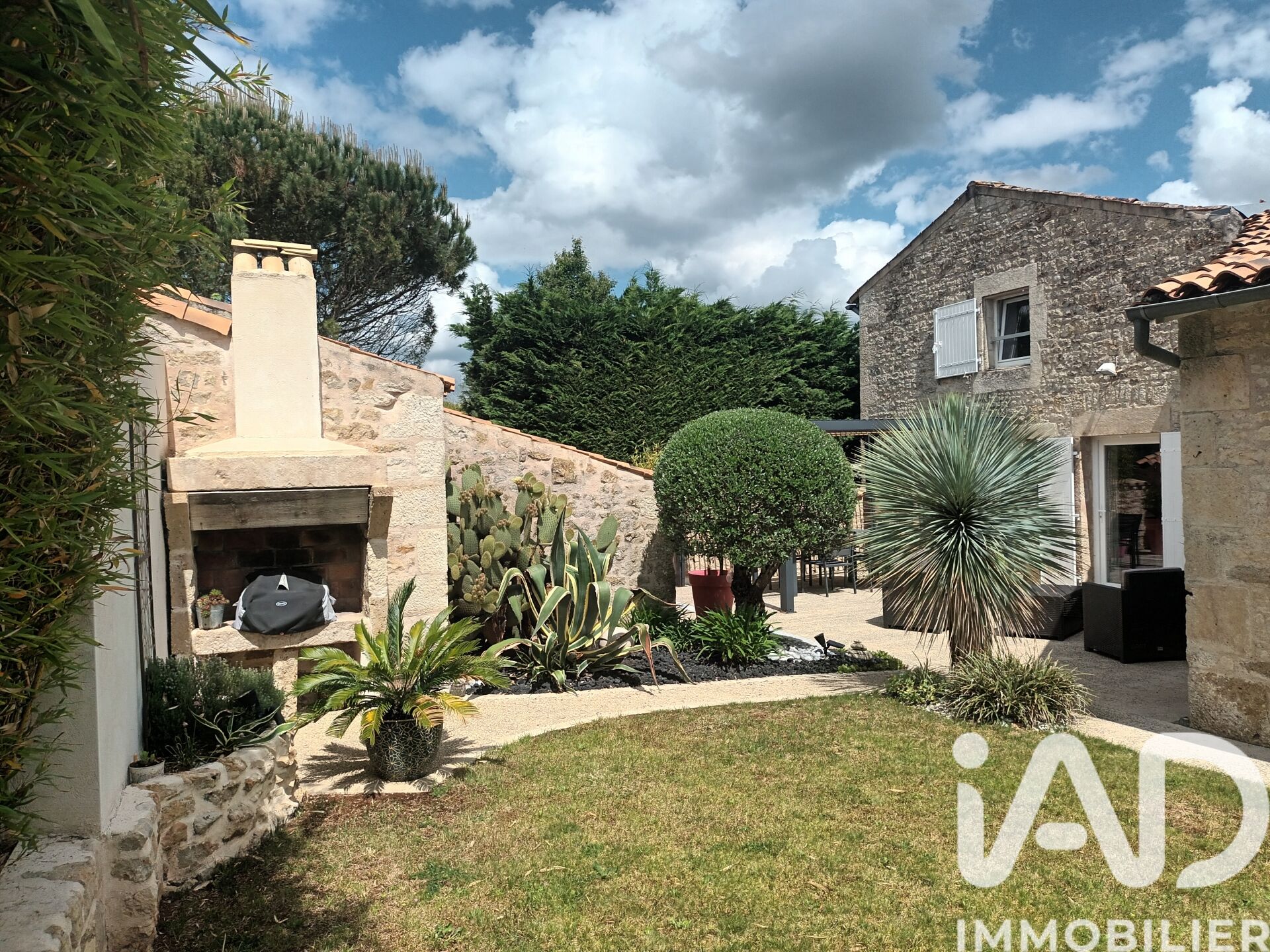 Maison à vendre, 10 pièces, 177 m², Chauray