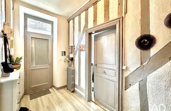 Vente Maison/villa 7 pièces — photo 2