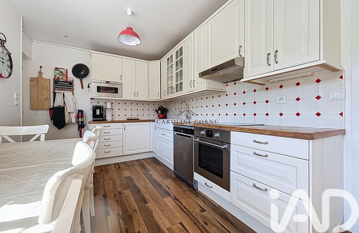 Vente Maison/villa 8 pièces — photo 3