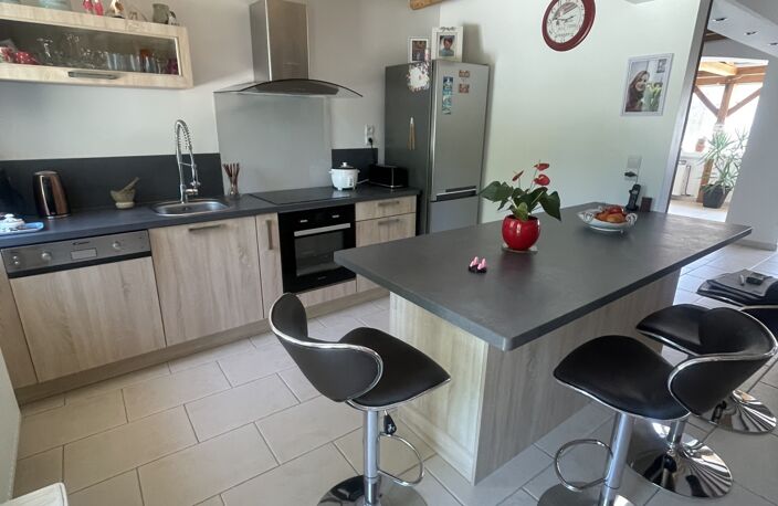 Vente Maison/villa 7 pièces — photo 4