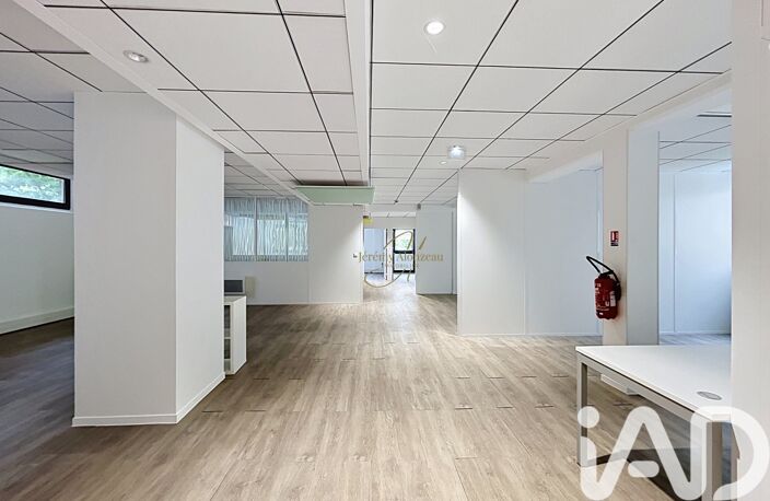 Vente Boutique/Local commercial 185 m&sup2; — photo 3
