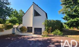 Maison 8 Pièces 196 m² à vendre à Yvré-l'Évêque (72530)