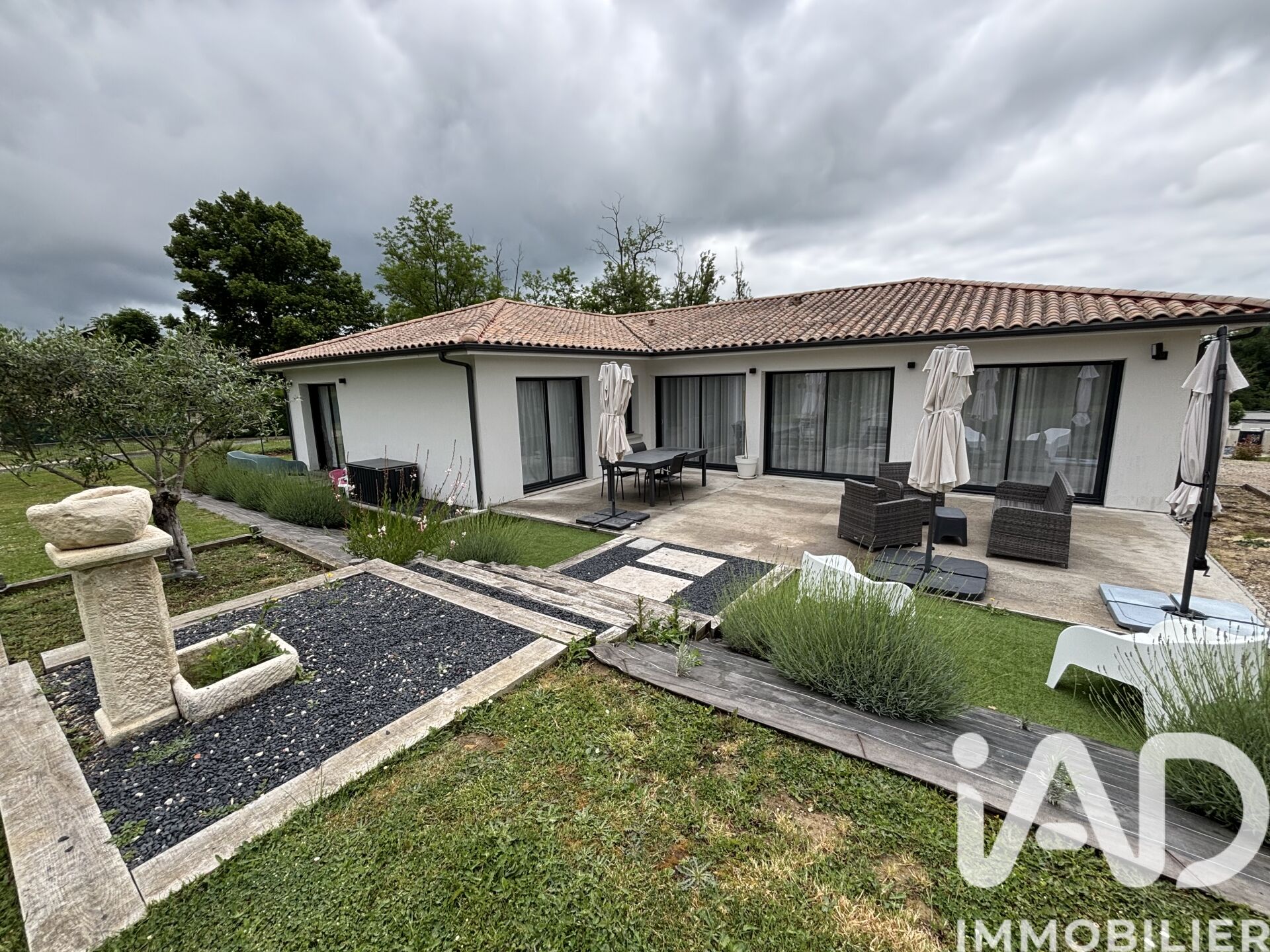 Vente Maison/villa 6 pièces - Photo 2