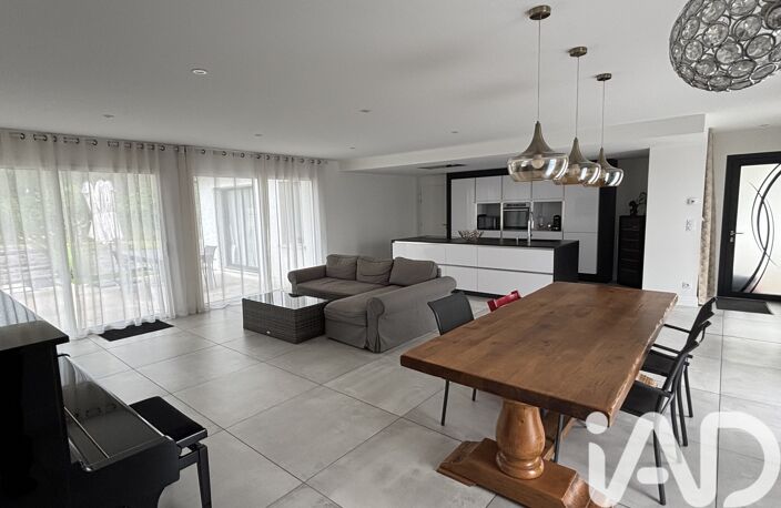 Vente Maison/villa 6 pièces — photo 3
