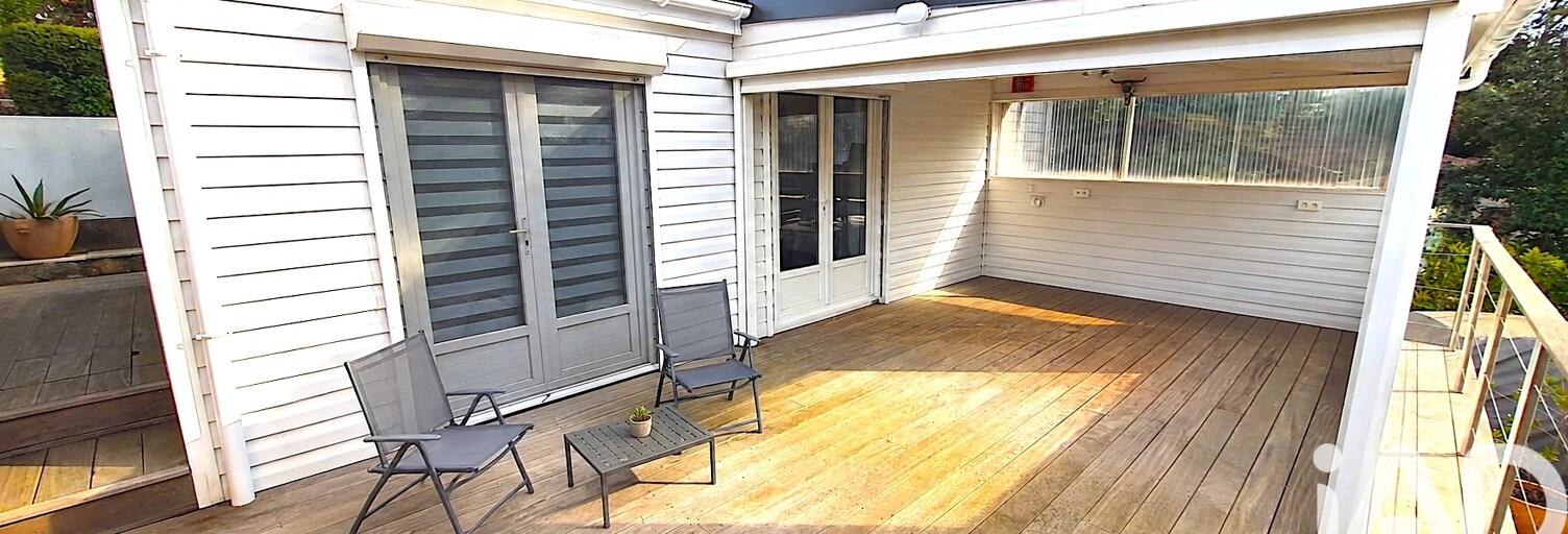 Terrain  200 m² à vendre à Fréjus (83600)