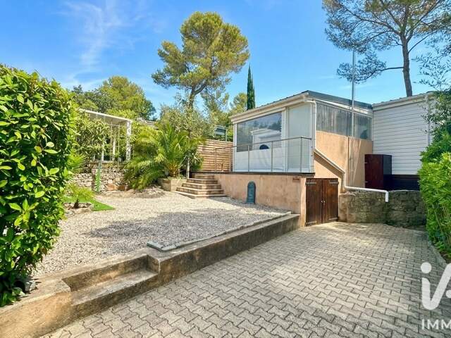 Vente Terrain 200 m&sup2; — photo du bien