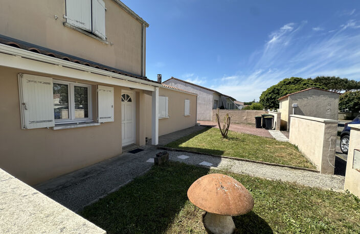 ROYAN — photo 2