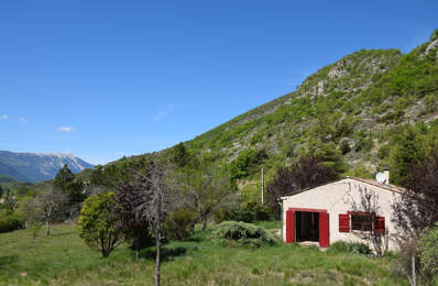 Maison avec 6 000 m2 de terrain face au Mont Ventoux — photo du bien