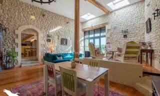 Maison 5 Pièces 330 m² à vendre à Saint-Romain (16210)