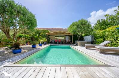 Maison en pierre de 6 pièces principales — photo du bien
