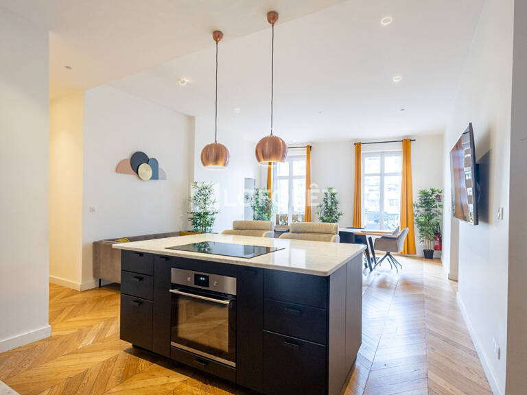Appartementartement 200m2 / Studion 20m2 / Box /Double Destination — photo 1