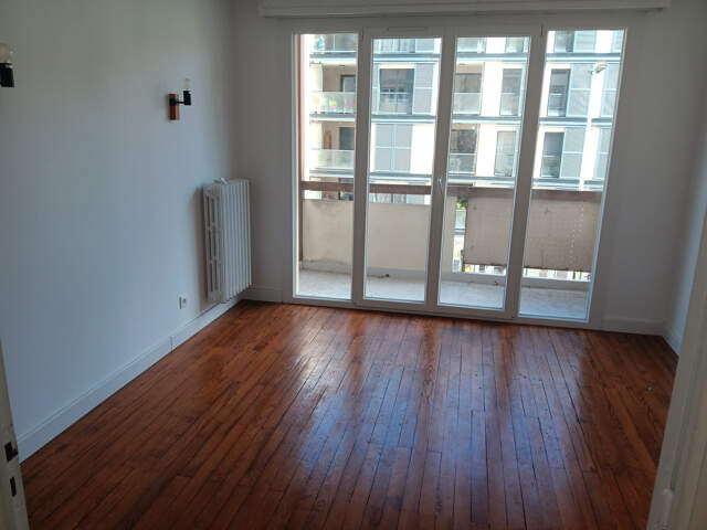 GRAND T3 HYPER CENTRE AIX LES BAINS — photo du bien