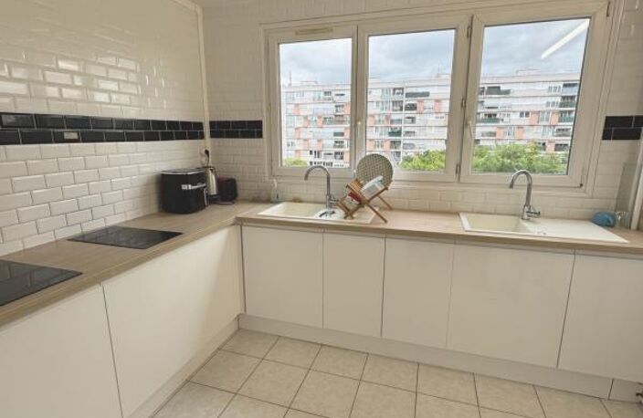 Appartement à vendre 4 pièces BAGNOLET (93) 279 000€ — photo 4