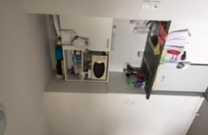 Appartement à vendre 1 pièces LYON 8EME ARRONDISSEMENT (69) — photo 2